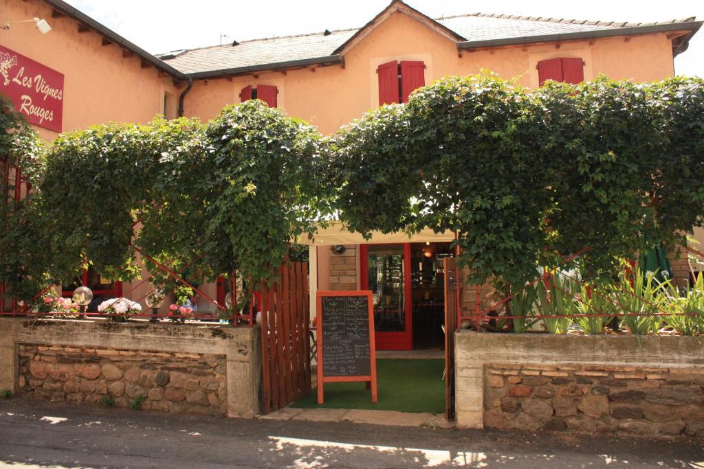 Hotel Les Vignes Rouges Ispagnac Ngoại thất bức ảnh